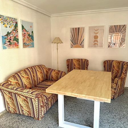 Apartamento En Sevilla מראה חיצוני תמונה